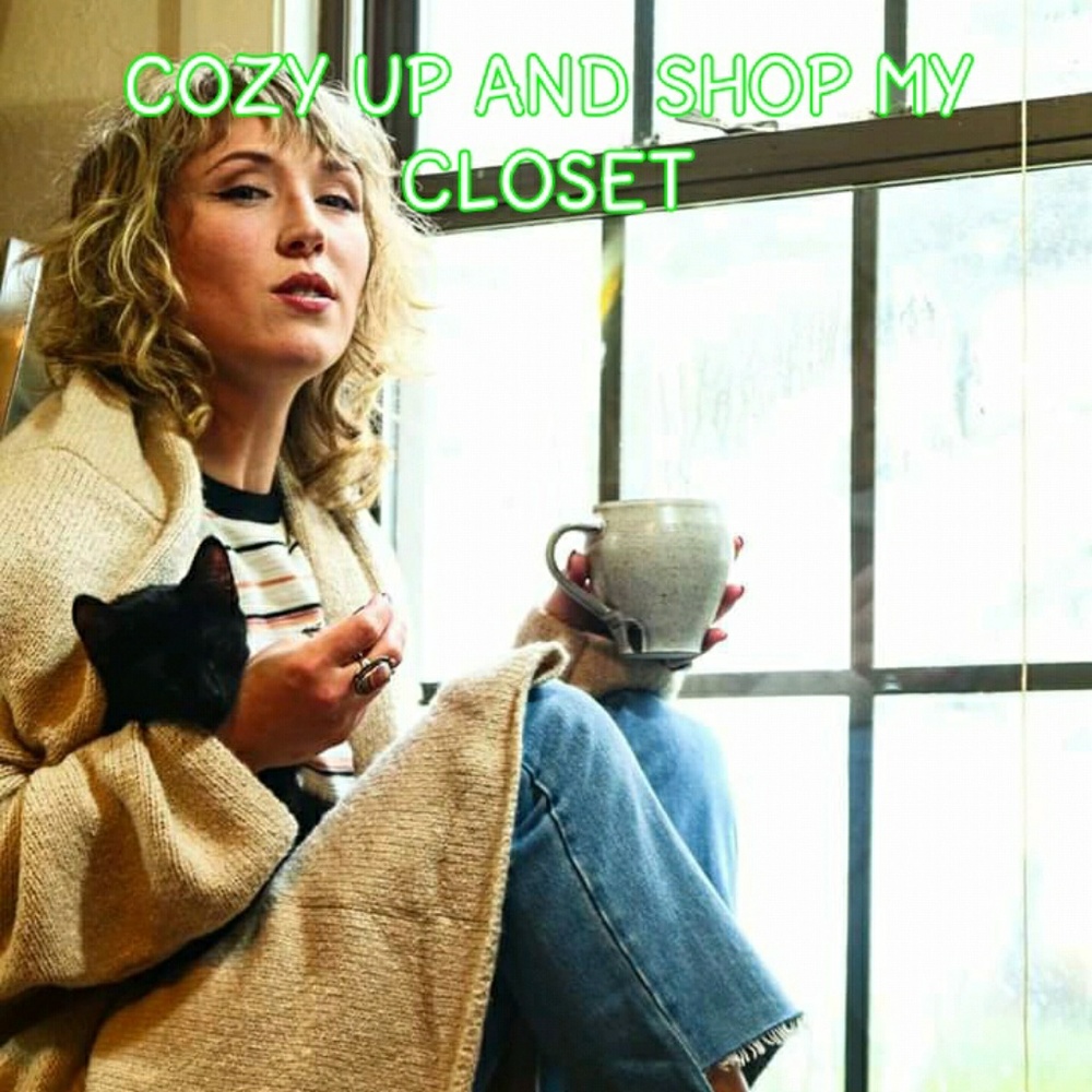 Low priced clothing accepts good offers!